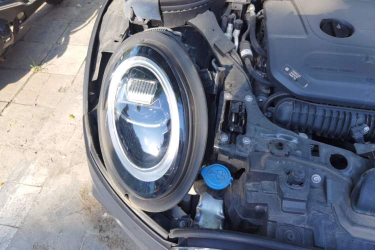 Used MINI Clubman 2019 2.0T COOPER S Right Front Headlight