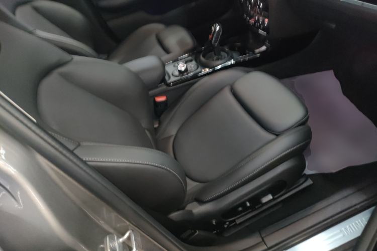 Used MINI Clubman 2019 1.5T COOPER Right Front Seat