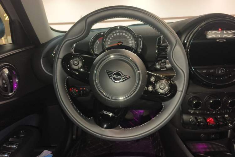 Used MINI Clubman 2019 1.5T COOPER Connoisseur Steering Wheel