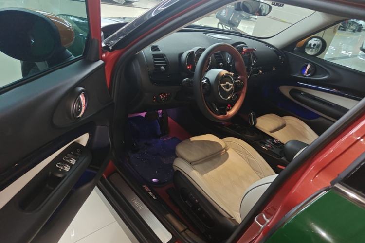 Used MINI Clubman 2019 1.5T COOPER Connoisseur Driver Seat