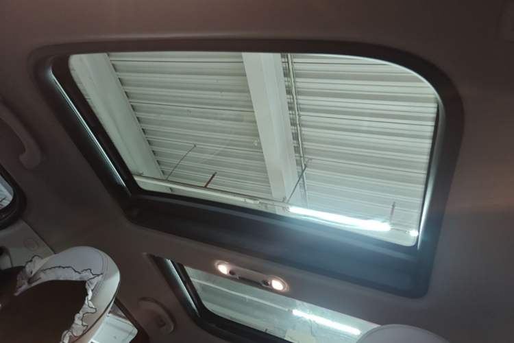 Used MINI Clubman 2019 1.5T COOPER Connoisseur Headliner