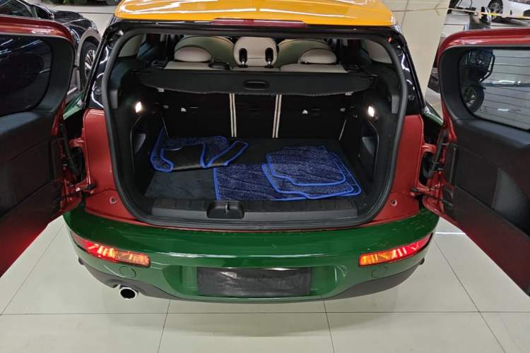 Used MINI Clubman 2019 1.5T COOPER Connoisseur Trunk