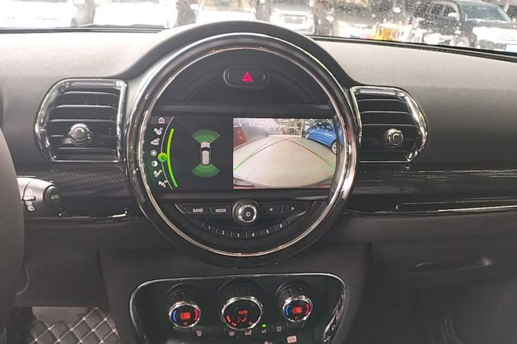 Used MINI Clubman 2019 1.5T COOPER Connoisseur Audio And AC Panel