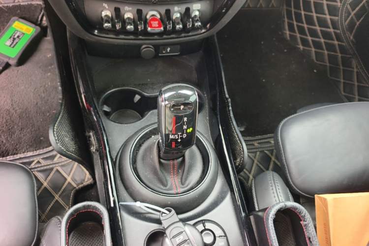 Used MINI Clubman 2019 2.0T COOPER S Gear Lever