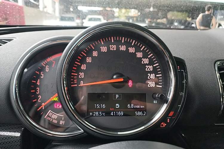 Used MINI Clubman 2019 1.5T COOPER Connoisseur Instrument Cluster