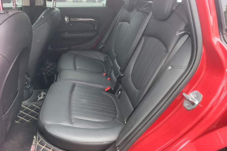 Used MINI Clubman 2019 2.0T COOPER S Left Rear Seat