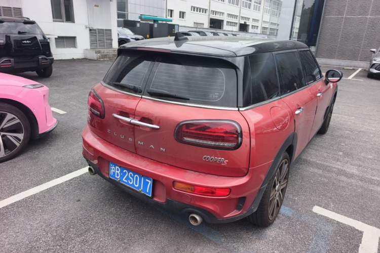 Used MINI Clubman 2019 2.0T COOPER S Rear Right 45 Deg