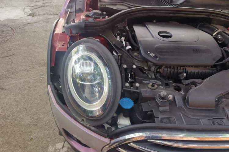Used MINI Clubman 2019 1.5T COOPER Connoisseur Right Front Headlight