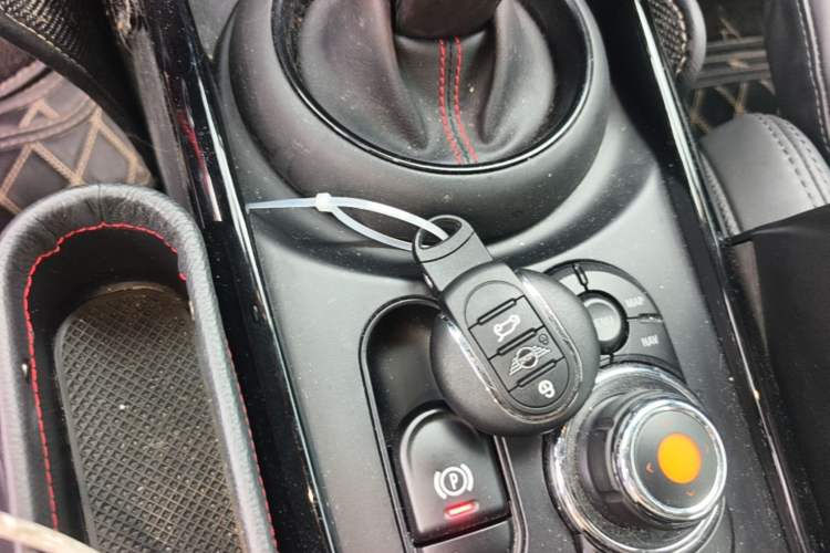 Used MINI Clubman 2019 2.0T COOPER S Vehicle Key