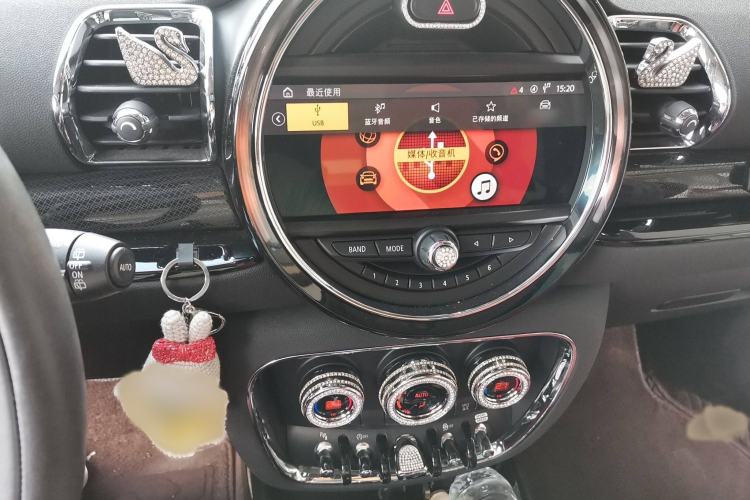 Used MINI Clubman 2019 1.5T COOPER Connoisseur Audio And AC Panel