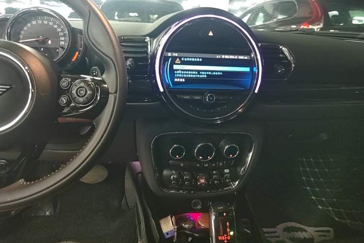 Used MINI Clubman 2019 2.0T COOPER S Audio And AC Panel