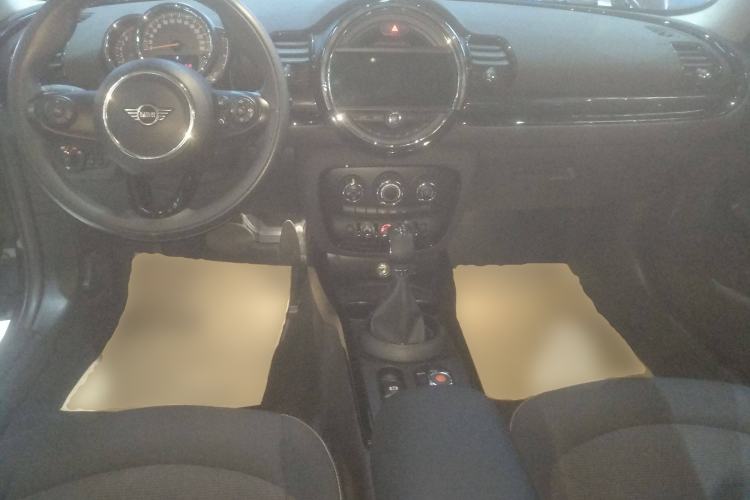 Used MINI Clubman 2019 1.5T ONE Center Console