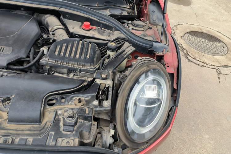 Used MINI Clubman 2019 1.5T COOPER Engine Bay Left