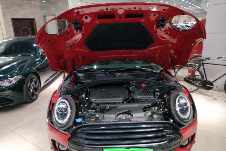 Used MINI Clubman 2019 1.5T ONE Engine Bay