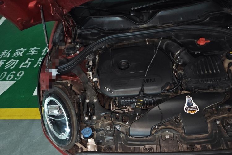 Used MINI Clubman 2019 1.5T COOPER Connoisseur Engine Bay Right