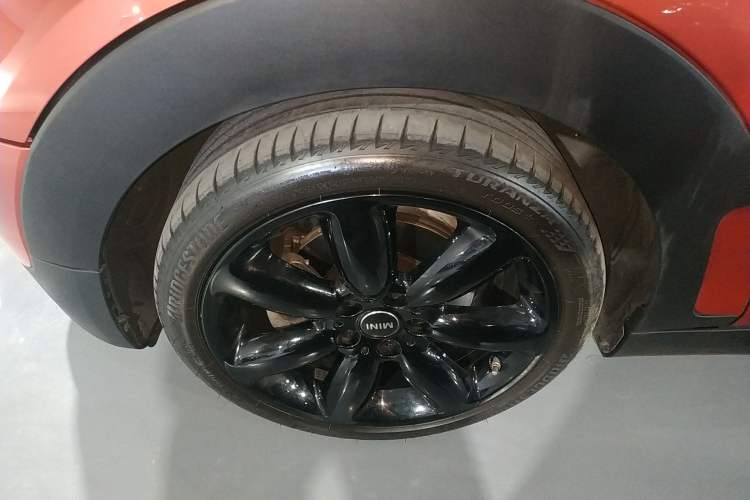 Used MINI Clubman 2019 1.5T COOPER Exterior 4