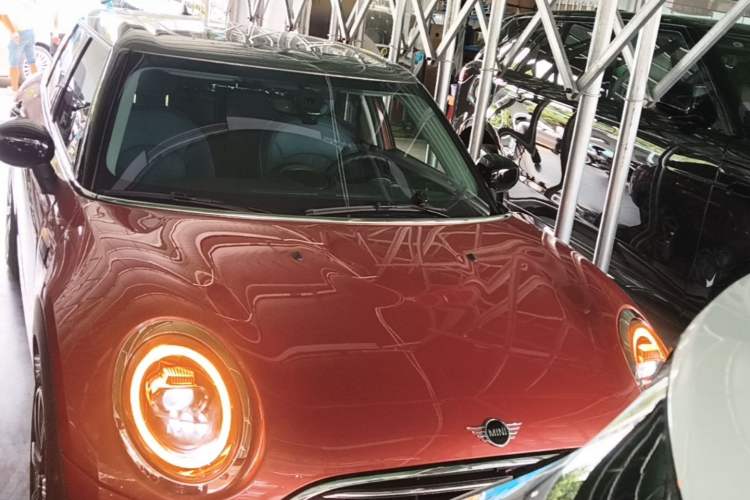 Used MINI Clubman 2019 1.5T COOPER Connoisseur Front