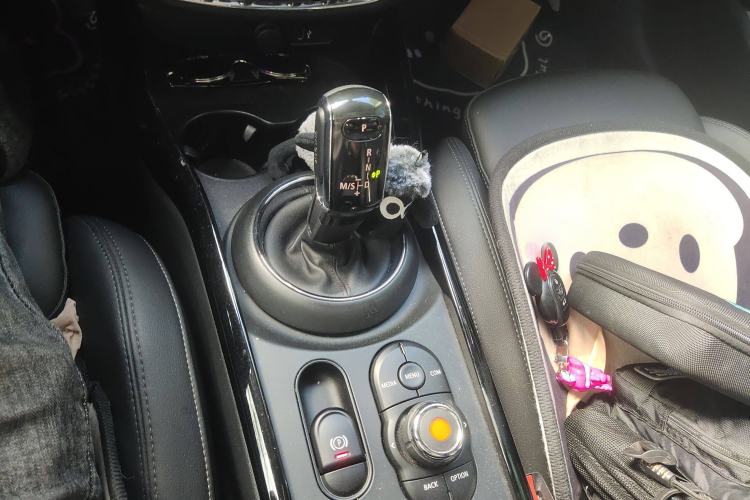 Used MINI Clubman 2019 1.5T COOPER Gear Lever