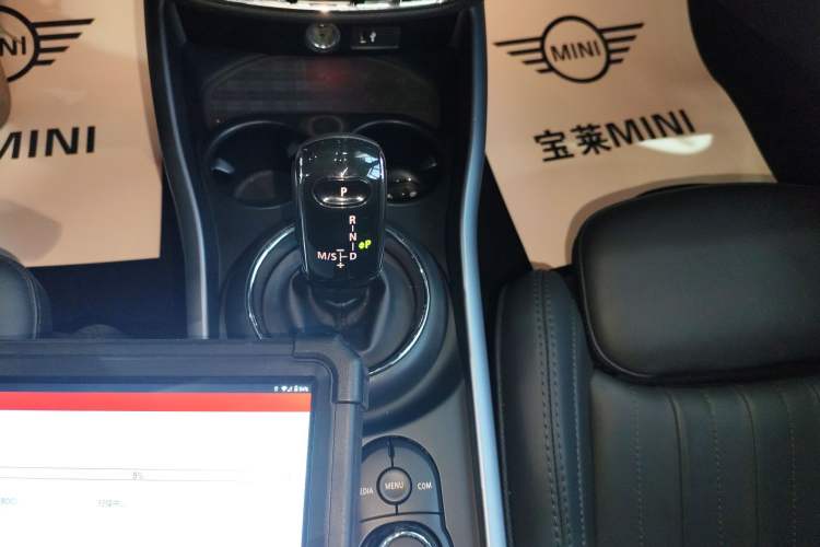 Used MINI Clubman 2019 1.5T COOPER Connoisseur Gear Lever