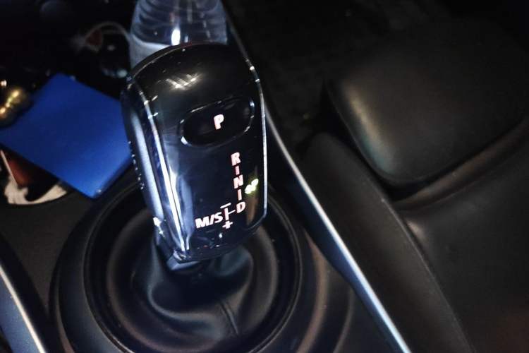 Used MINI Clubman 2019 1.5T COOPER Connoisseur Gear Lever