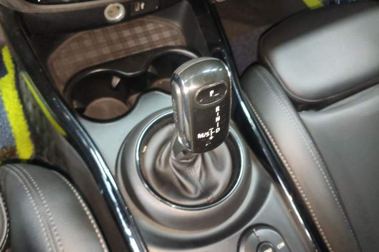 Used MINI Clubman 2019 1.5T COOPER Gear Lever