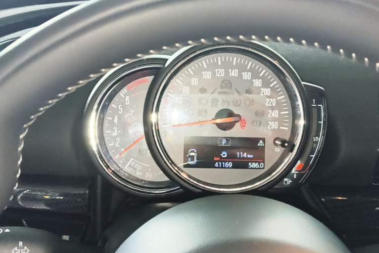 Used MINI Clubman 2019 1.5T COOPER Connoisseur Instrument Cluster