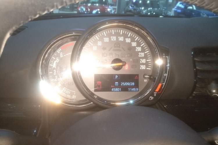 Used MINI Clubman 2019 1.5T ONE Instrument Cluster