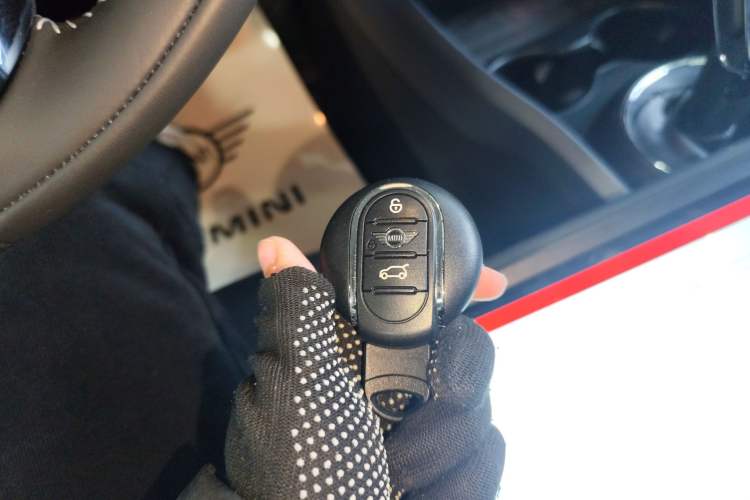 Used MINI Clubman 2019 1.5T COOPER Connoisseur Interior 1