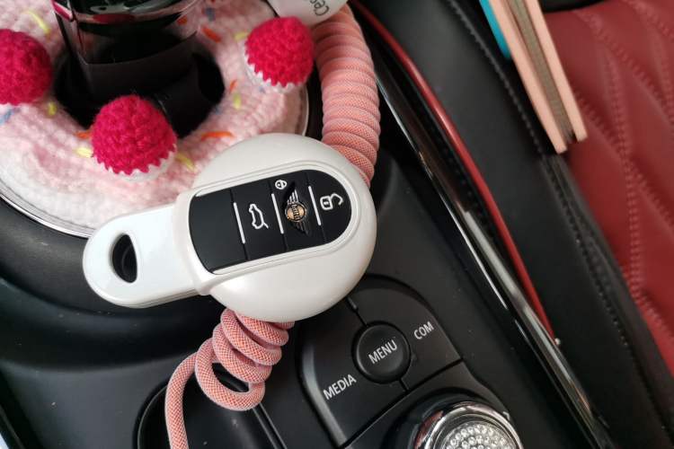Used MINI Clubman 2019 1.5T COOPER Connoisseur Interior 1