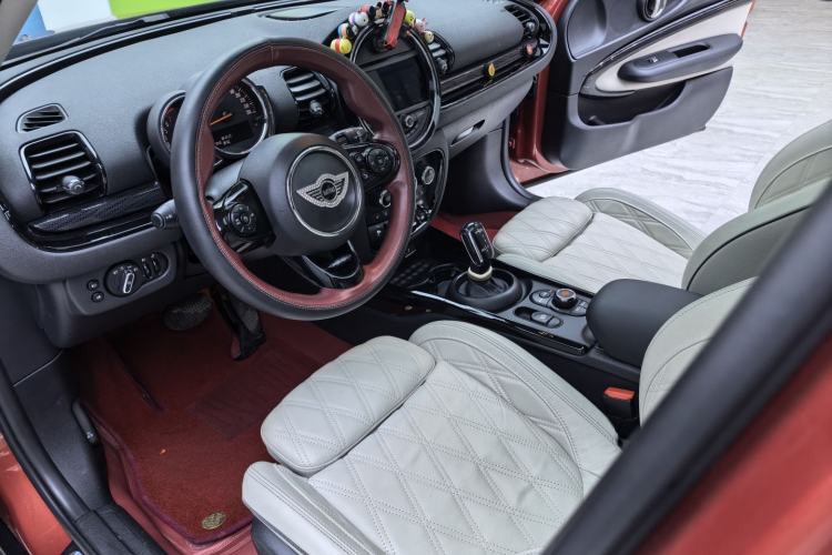 Used MINI Clubman 2019 1.5T COOPER Connoisseur Interior 4