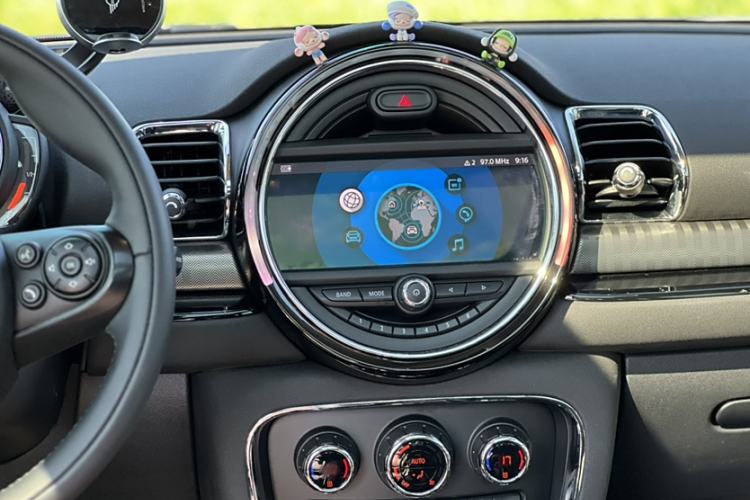 Used MINI Clubman 2019 1.5T COOPER Interior 4