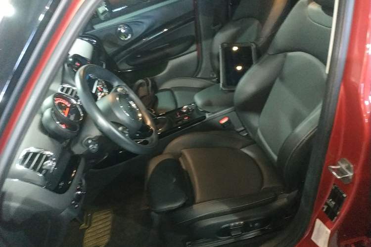 Used MINI Clubman 2019 1.5T COOPER Left Front Seat