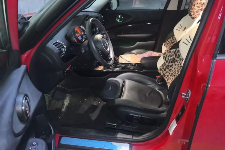 Used MINI Clubman 2019 2.0T COOPER S Left Front Seat