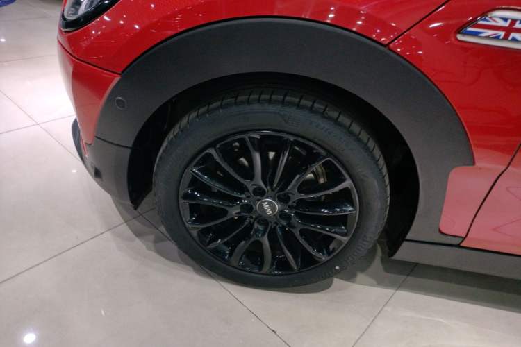 Used MINI Clubman 2019 1.5T ONE Left Front Wheel Hub