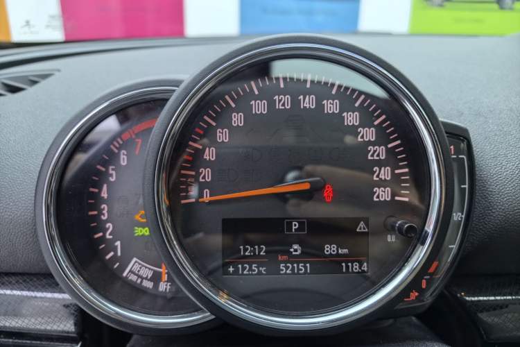 Used MINI Clubman 2019 1.5T COOPER Connoisseur Odometer Close Up