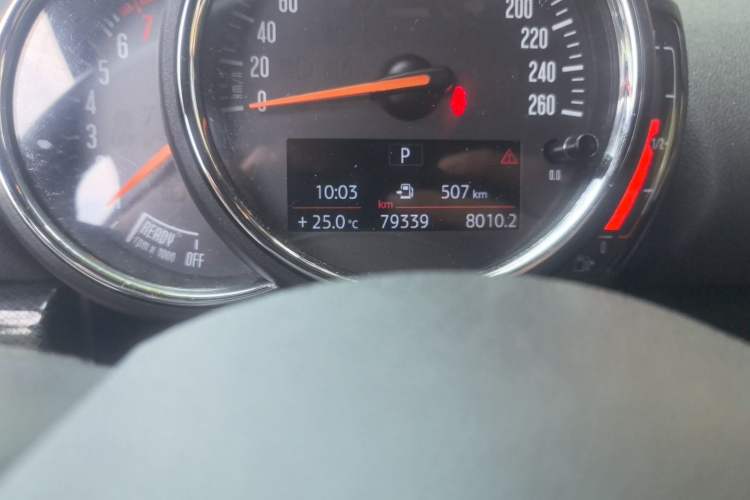 Used MINI Clubman 2019 1.5T COOPER Odometer Close Up
