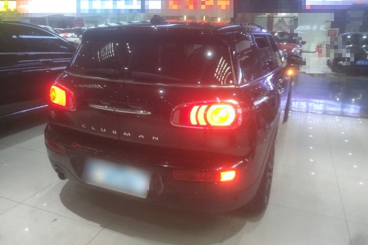 Used MINI Clubman 2019 1.5T ONE Rear Right 45 Deg