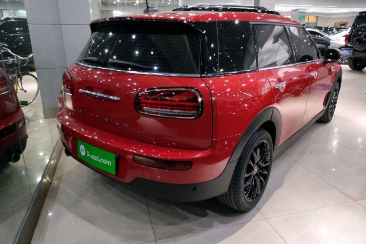 Used MINI Clubman 2019 1.5T ONE Rear Right 45 Deg