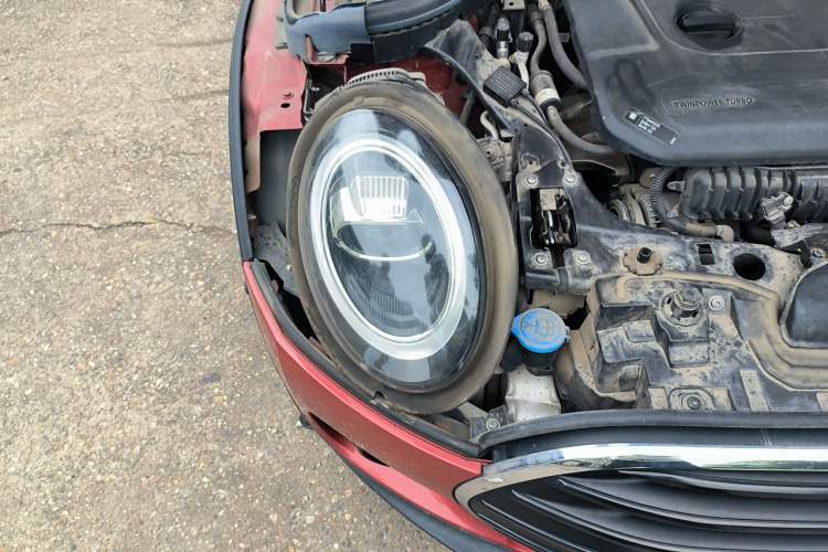 Used MINI Clubman 2019 1.5T COOPER Right Front Headlight