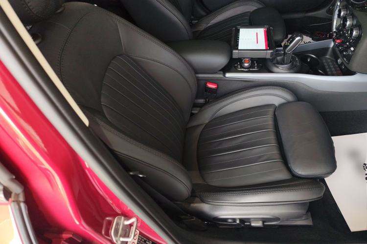 Used MINI Clubman 2019 1.5T COOPER Connoisseur Right Front Seat