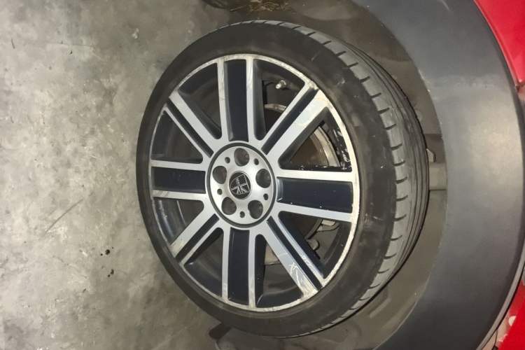 Used MINI Clubman 2019 2.0T COOPER S Right Front Wheel Hub