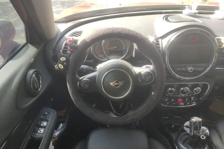 Used MINI Clubman 2019 1.5T COOPER Steering Wheel