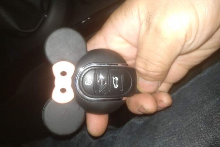 Used MINI Clubman 2019 1.5T ONE Vehicle Key