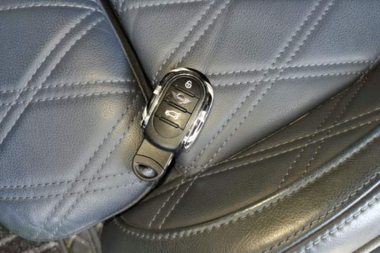 Used MINI Clubman 2019 1.5T COOPER Connoisseur Vehicle Key