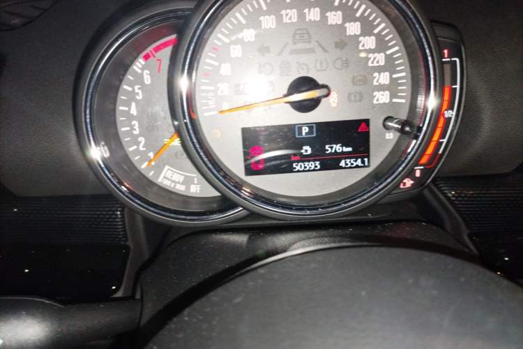 Used MINI Clubman 2019 1.5T COOPER Instrument Cluster