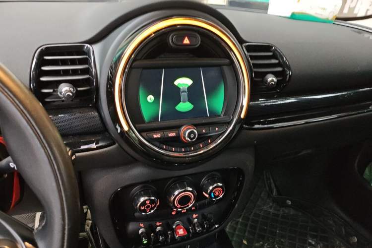 Used MINI Clubman 2019 1.5T ONE Audio And AC Panel