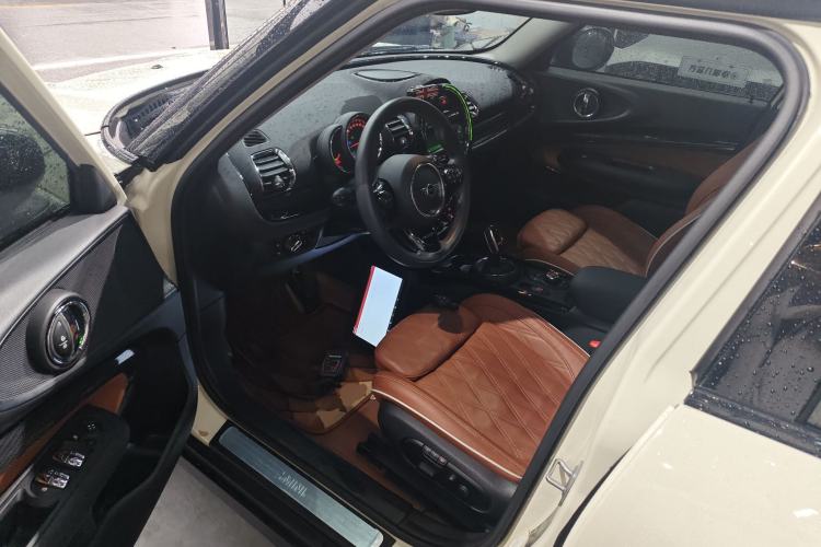 Used MINI Clubman 2019 1.5T COOPER Connoisseur Driver Seat