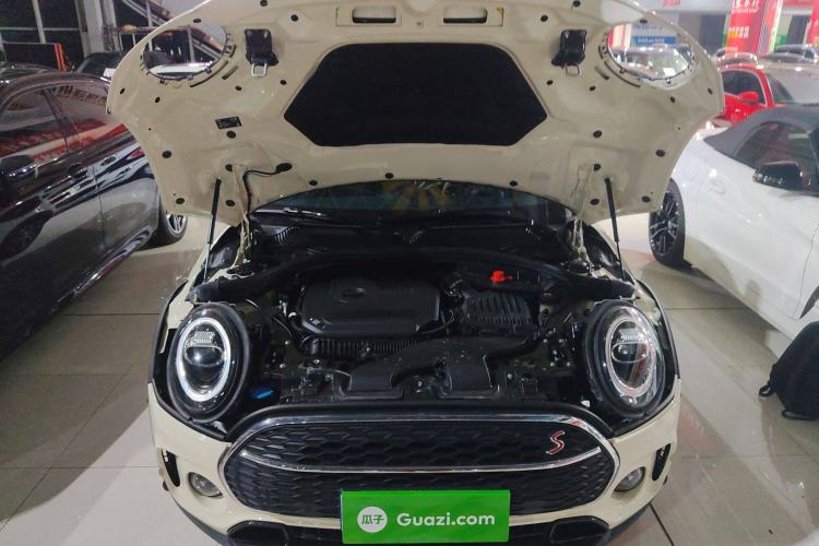 Used MINI Clubman 2019 2.0T COOPER S Engine Bay