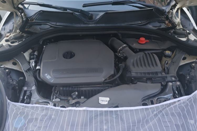 Used MINI Clubman 2019 1.5T ONE Engine Bay