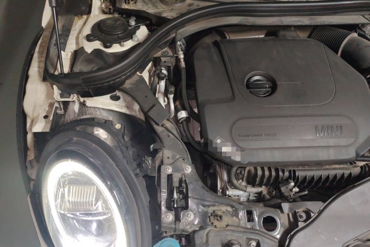 Used MINI Clubman 2019 1.5T ONE Engine Bay Right